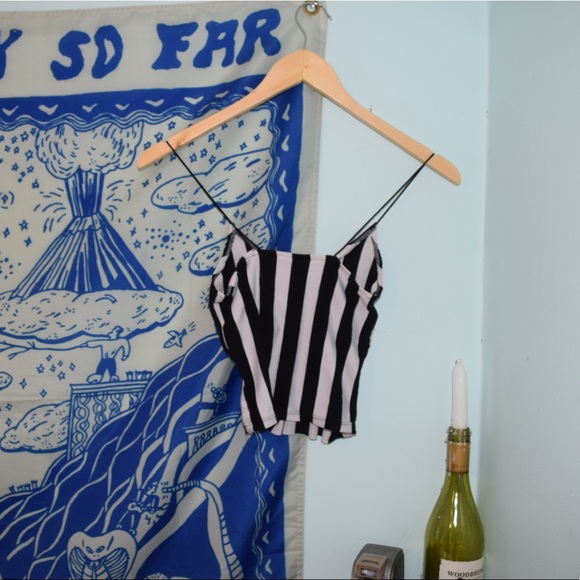 A Tim Burton Film Tank - Picture 4 of 4